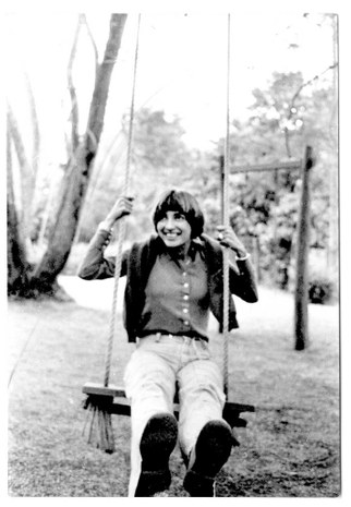 Imagen Biblioteca fantasma 1398 María Luisa Pugapuga.jpg