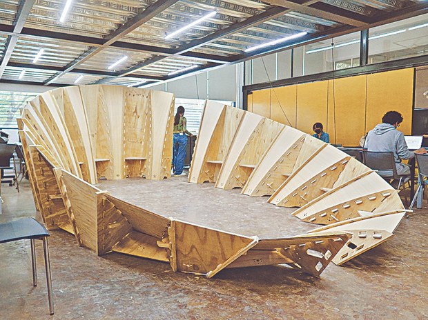 IMAGEN Pabellón de la Facultad de Arquitectura UNAM 2 Xavier GUzman.jpg