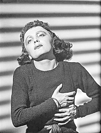 Piaf_1939.jpg