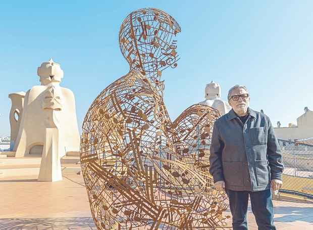 2. Jaume Plensa y “Silent Music IV” (2019).jpg