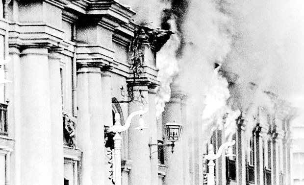p-CHILE_PINOCHET_OBIT_p37-1.jpg