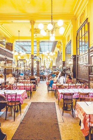 restaurant-bouillon-chartier-grandsboulevards-55.jpg