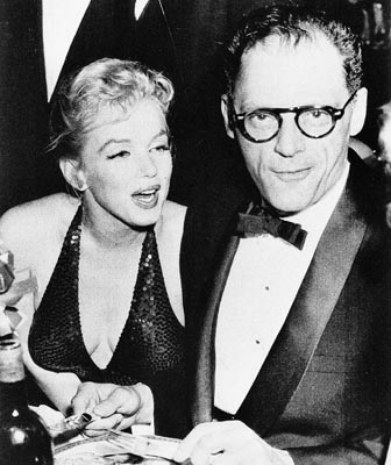 Marilyn_Monroe_Arthur_Miller_April_in_Paris_Ball_1957.jpg